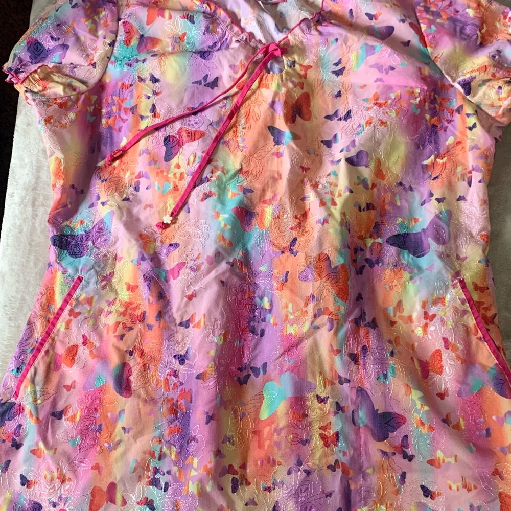 Koi by Kathy Peterson scrub top large